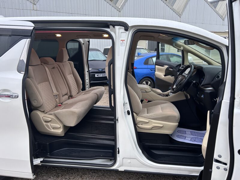 Hybrid Alphard 8 seats