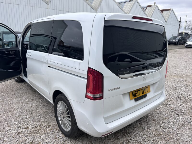 MERCEDES V220d 7 seats desil