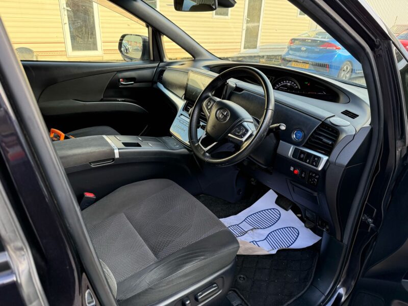 Hybrid estima 2017 7 seats