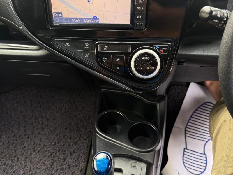 2019 toyota aqua hybrid