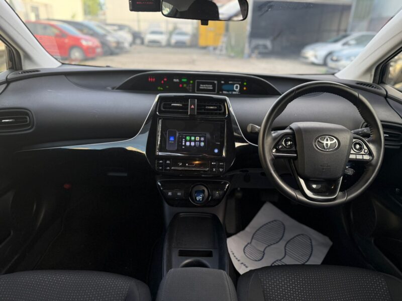 Toyota Prius 2018 Hybrid Automatic – Excellent Condition – Manchester Cars