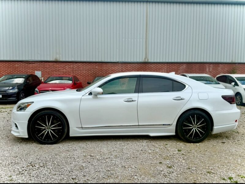 Lexus LS600h Hybrid 5.0 V8 Auto | ULEZ Free | Luxury Saloon for Sale Manchester