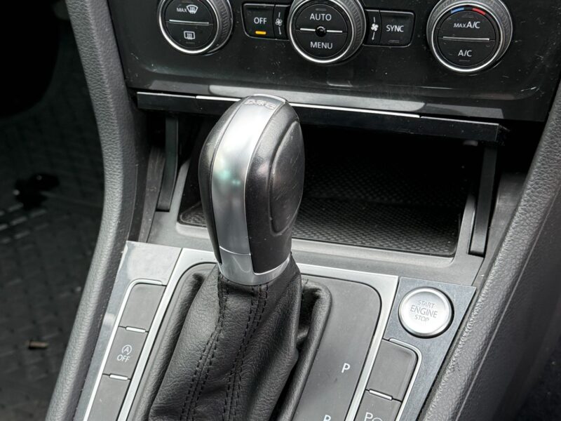 2020 Volkswagen Golf Estate 1.2 TSI Automatic – 43,000 miles