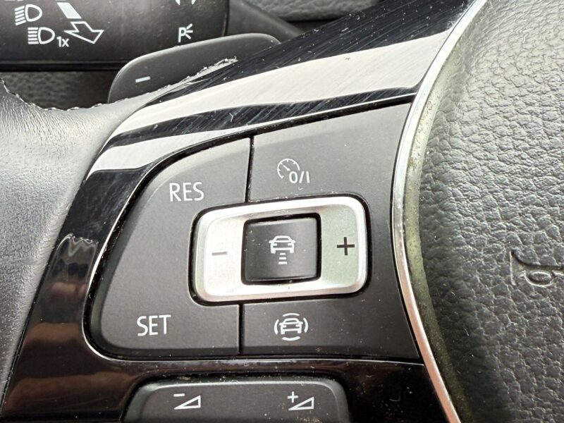 2020 Volkswagen Golf Estate 1.2 TSI Automatic – 43,000 miles