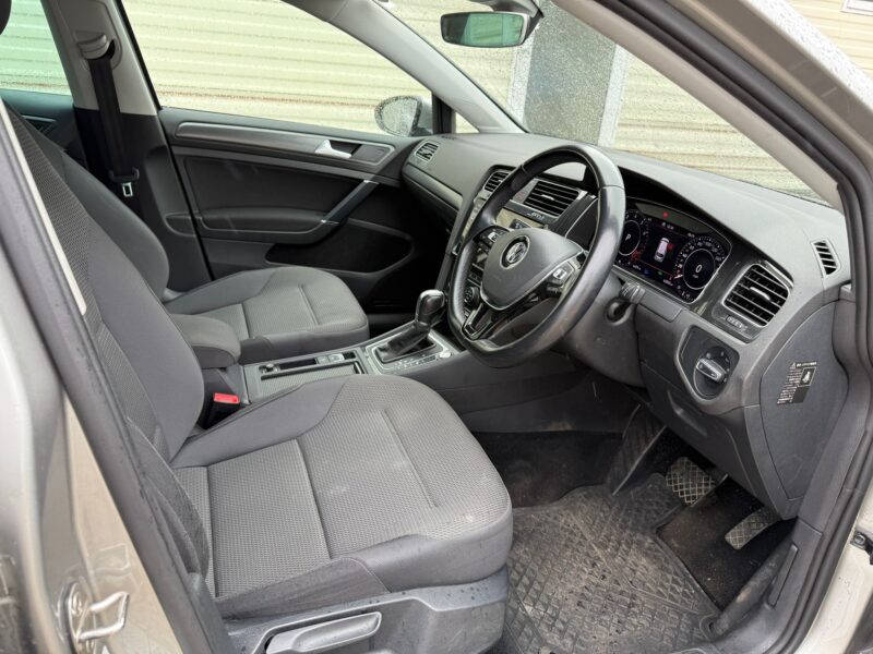 2020 Volkswagen Golf Estate 1.2 TSI Automatic – 43,000 miles