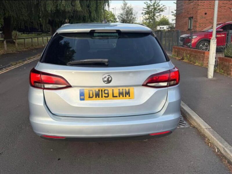 2019 Vauxhall Astra Estate Diesel Manual – ULEZ Free | £4995