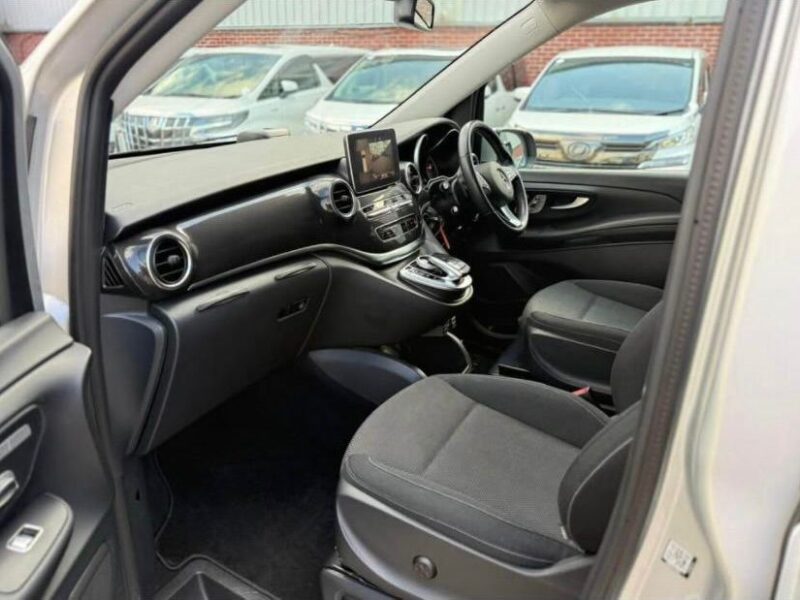 7 Seater Mercedes V-Class Diesel Auto | Buy in Manchester