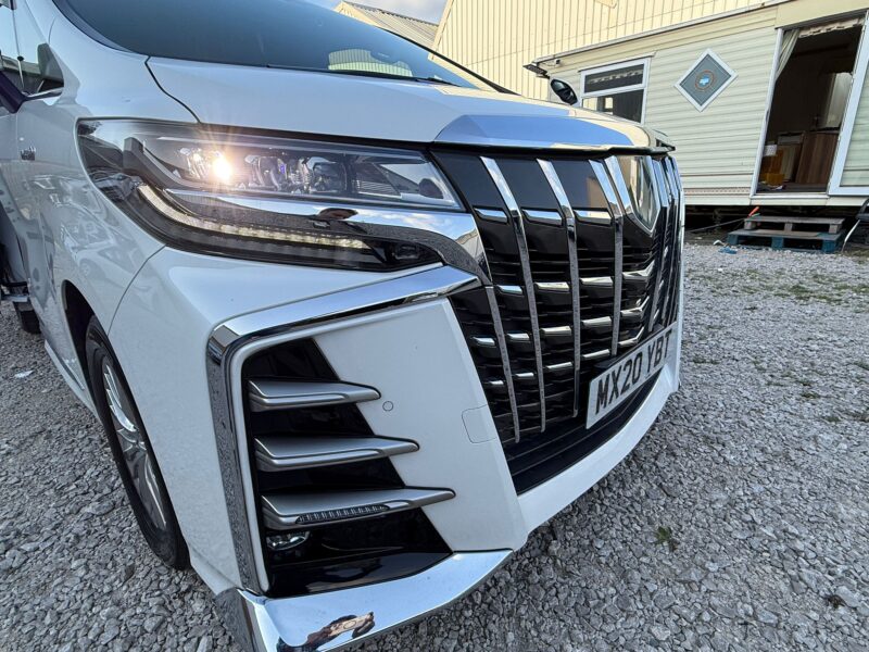 Toyota Alphard Hybrid Executive Lounge 2020 | For Sale in Manchester – HPI Clear, Finance Available