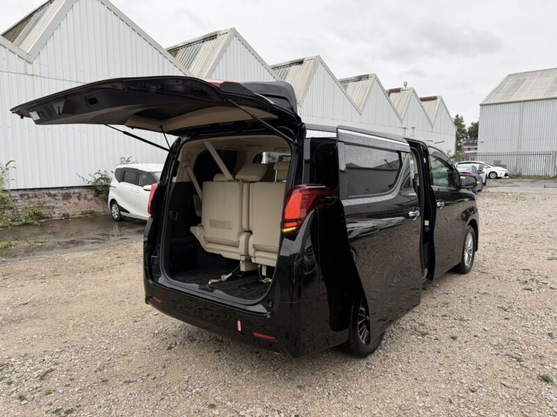 Used 2018 Toyota Alphard Hybrid 2.5 | HPI Clear | Finance Manchester