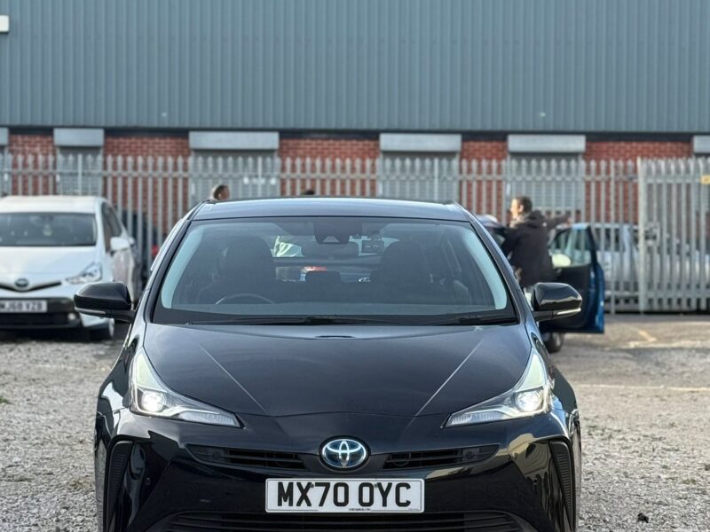 Toyota Prius 2018 Hybrid Automatic – Excellent Condition – Manchester Cars