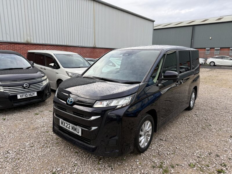 2022 Toyota Noah Hybrid for Sale in Manchester – Low Mileage, ULEZ Free, Euro 6