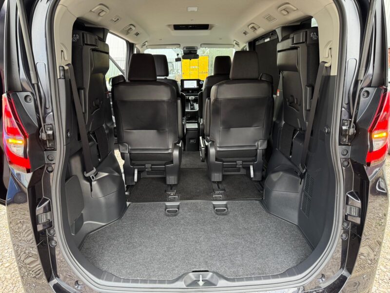 2022 Toyota Noah Hybrid for Sale in Manchester – Low Mileage, ULEZ Free, Euro 6