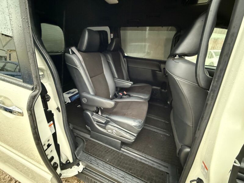 Toyota Noah 2019 WXB Luxury Edition – 7 Seater MPV | Low Mileage | Finance & Warranty Available | Manchester