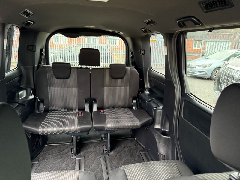 Toyota Voxy 2017 Hybrid 1.8 Automatic | ULEZ Free Euro 6 | Low Mileage | Manchester