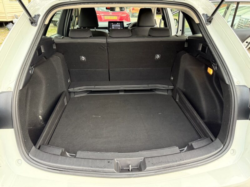 Toyota Corolla 1.8 Hybrid Estate 2020 – Automatic | ULEZ Free | Manchester | 6M Warranty