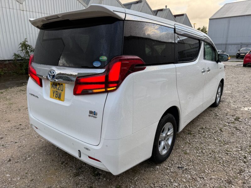 Toyota Alphard 2.5 Hybrid 2020 (New Facelift) – 7 Seater Luxury MPV | ULEZ Free | Low Mileage | Specialists Cars Ltd Manchester