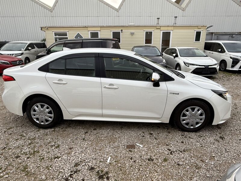 2020 Toyota Corolla Saloon 1.8 Hybrid – ULEZ Free – Euro 6 – Used Car Manchester