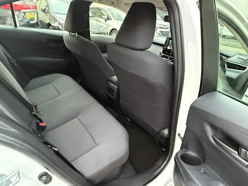 2020 Toyota Corolla Saloon 1.8 Hybrid – ULEZ Free – Euro 6 – Used Car Manchester