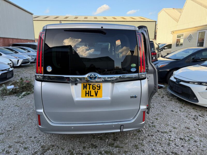 2020 Toyota Noah 1.8 Hybrid 7-Seater – ULEZ Free – Manchester – Finance & 6 Month Warranty