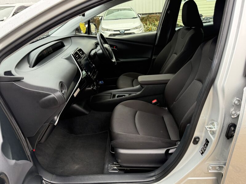 2022 Toyota Prius Hybrid – Smooth Drive, ULEZ Compliant, 6-Month Warranty Finance Available in Manchester