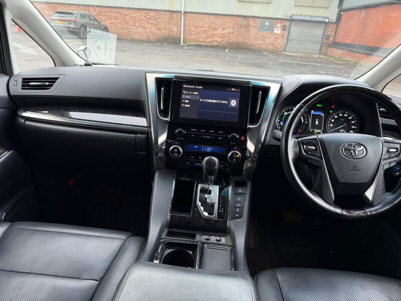 Used 2020 Toyota Alphard 2.5 – Luxury MPV – White – Manchester – Finance Available