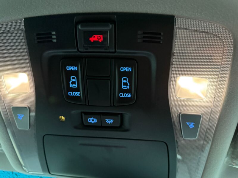 2019 Toyota Vellfire Hybrid for Sale in Manchester – Premium MPV | ULEZ Free | Hybrid 2.5 Petrol