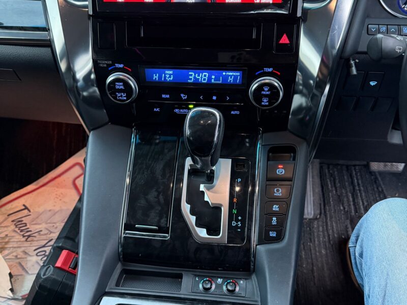 2019 Toyota Vellfire Hybrid for Sale in Manchester – Premium MPV | ULEZ Free | Hybrid 2.5 Petrol