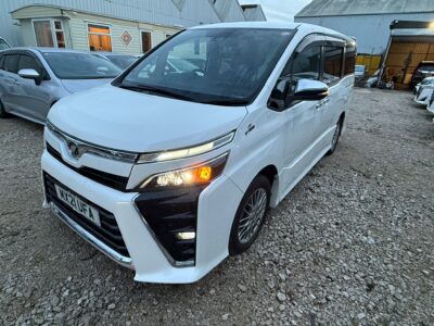 2021 Toyota Voxy Hybrid for Sale in Manchester – ULEZ Free | Low Mileage | 6-Month Warranty