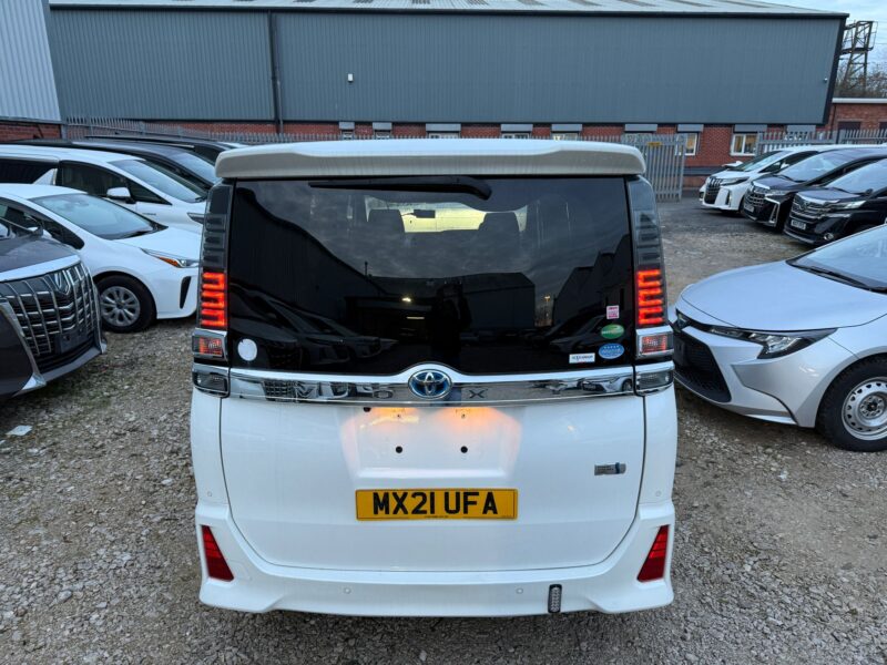2021 Toyota Voxy Hybrid for Sale in Manchester – ULEZ Free | Low Mileage | 6-Month Warranty