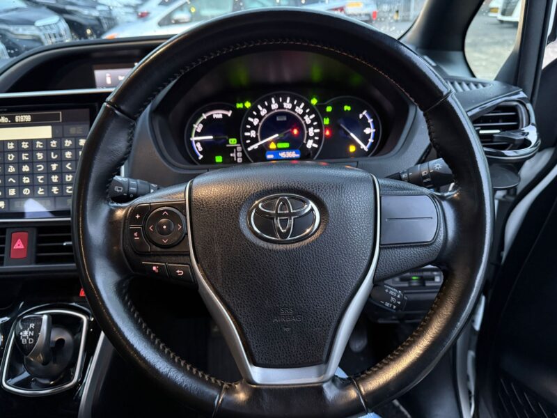 2021 Toyota Voxy Hybrid for Sale in Manchester – ULEZ Free | Low Mileage | 6-Month Warranty