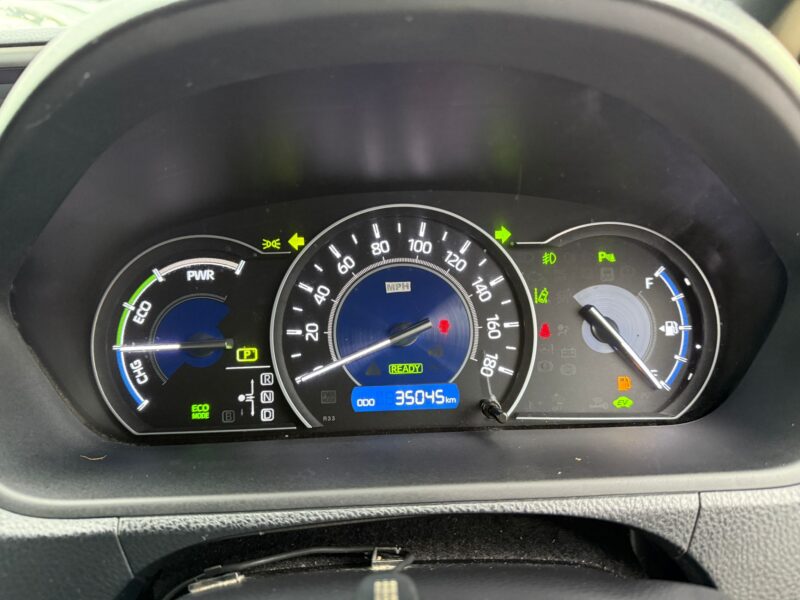 2020 Toyota Voxy Hybrid – Black – Spacious 7-Seater MPV – ULEZ Free – Manchester