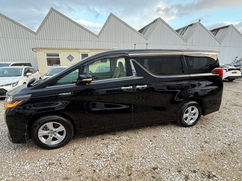 2018 Toyota Alphard 2.5L Hybrid – Automatic – Low Mileage – Black | For Sale in Manchester