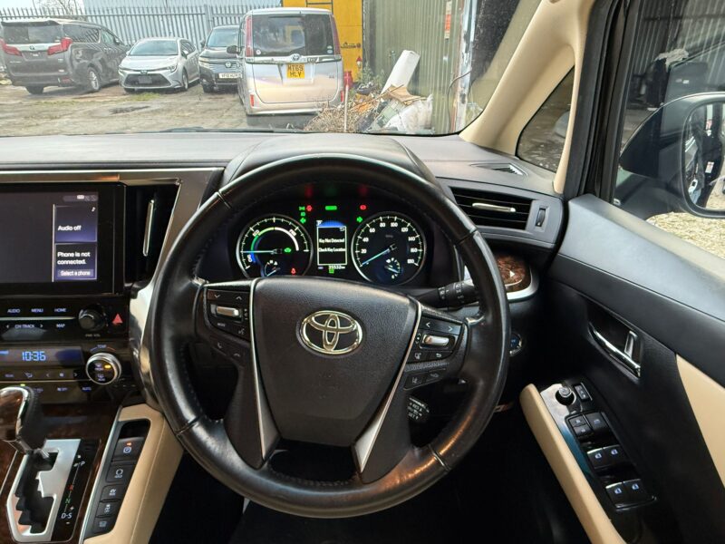 2020 Toyota Alphard 2.5 Hybrid – 8 Seater Luxury MPV – New Facelift – Low Mileage – Manchester UK