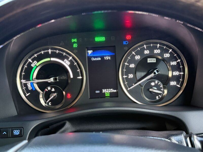 2021 Toyota Alphard Hybrid 2.5 Executive Lounge for Sale – Luxury Hybrid MPV UK