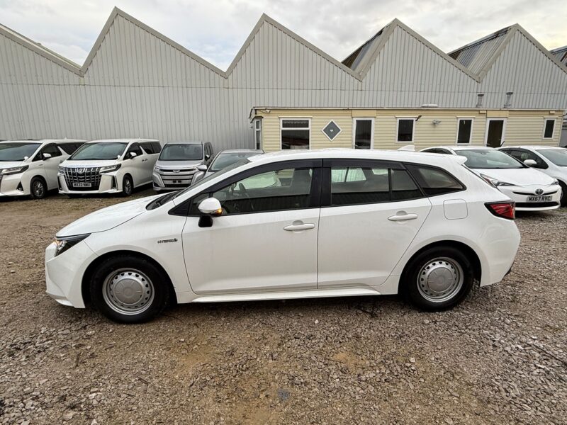 Toyota Corolla 1.8 Hybrid Automatic 2020 – ULEZ Free – Manchester