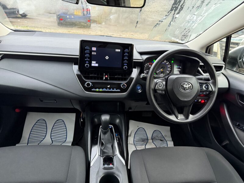 2020 Toyota Corolla 1.8 Hybrid Automatic – ULEZ Free – Manchester