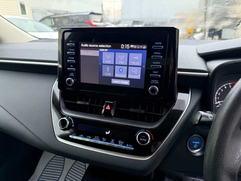 2020 Toyota Corolla 1.8 Hybrid Automatic – ULEZ Free – Manchester