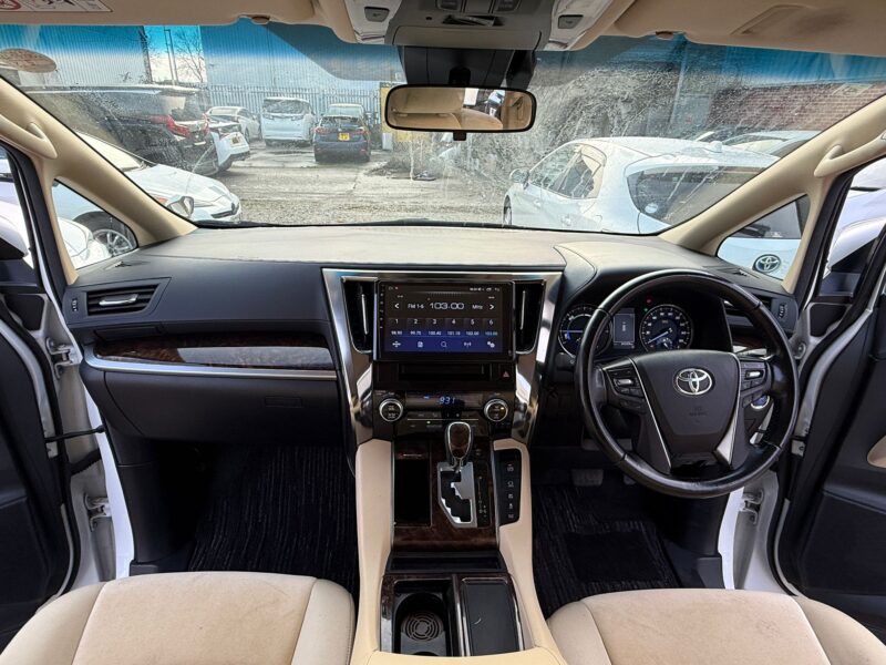 2019 Toyota Vellfire Hybrid for Sale in Manchester – 7-Seater Luxury MPV | ULEZ Free