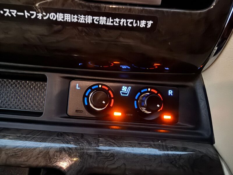 2020 Toyota Alphard 2.5 Hybrid Executive Lounge – Luxury MPV for Sale in Manchester, UK