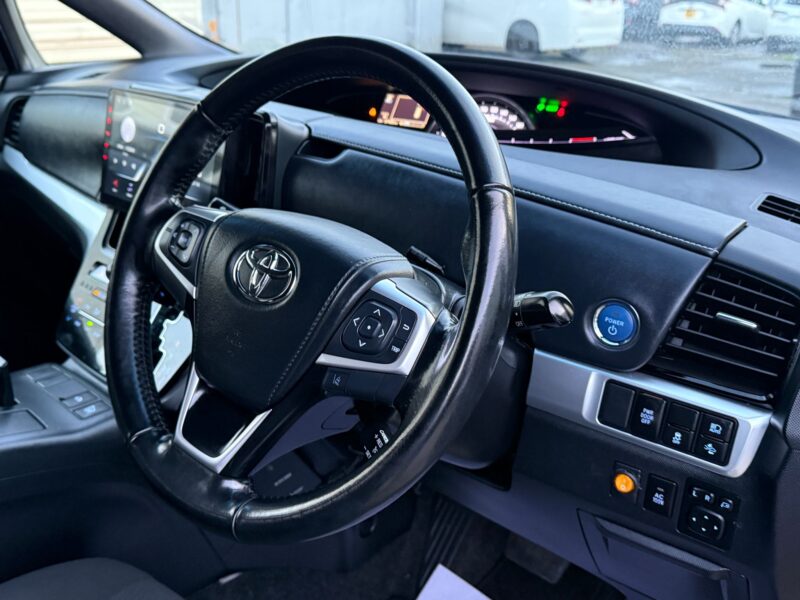 2018 Toyota Estima 2.4 Hybrid Automatic – ULEZ Free – Euro 6 | For Sale in Manchester