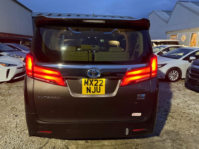 2022 Toyota Alphard Hybrid 2.5 Luxury Lounge – High Spec Automatic | Buy Luxury Cars in Manchester