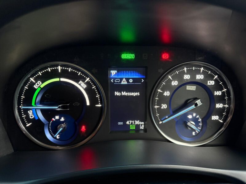 2022 Toyota Alphard Hybrid 2.5 Luxury Lounge – High Spec Automatic | Manchester, UK