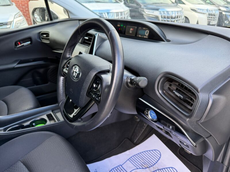 2022 Toyota Prius 1.8 Hybrid Automatic | ULEZ Compliant | Low Mileage | Apple CarPlay | Manchester