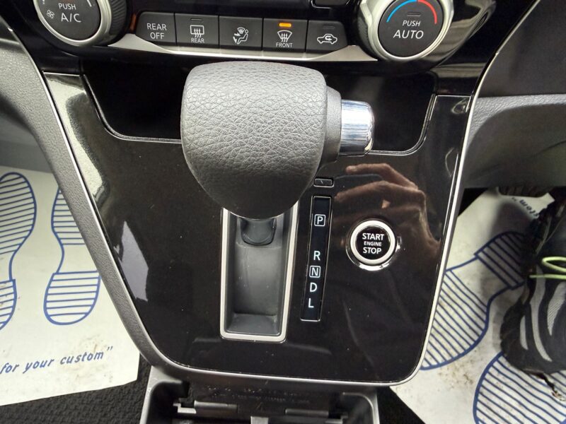 2022 Nissan Serena Hybrid 2.0 Automatic – High Spec MPV – 360° Camera – Manchester