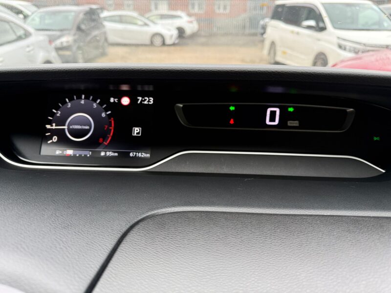 2022 Nissan Serena Hybrid 2.0 Automatic – High Spec MPV – 360° Camera – Manchester