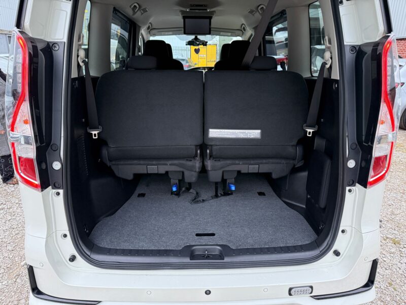 2020 Nissan Serena e-Power Hybrid 1.2 – High Spec Automatic MPV for Sale in Manchester