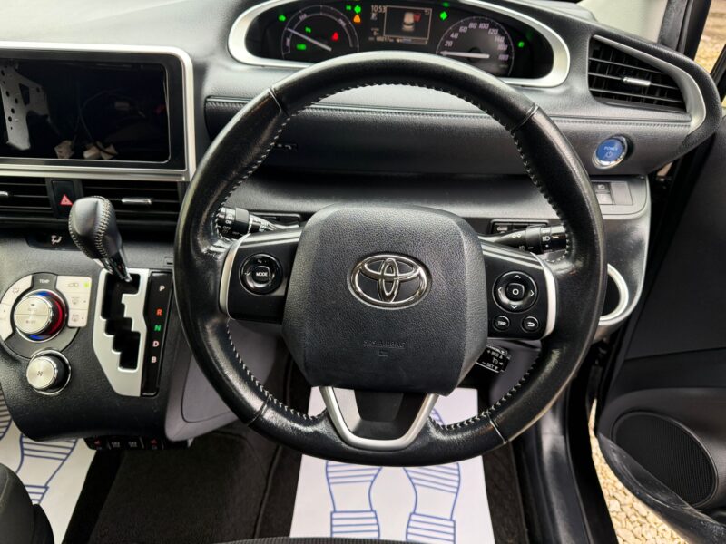 2021 Toyota Sienta Hybrid 1.5 Hybrid Automatic – 7 Seater – UBER XL – Manchester