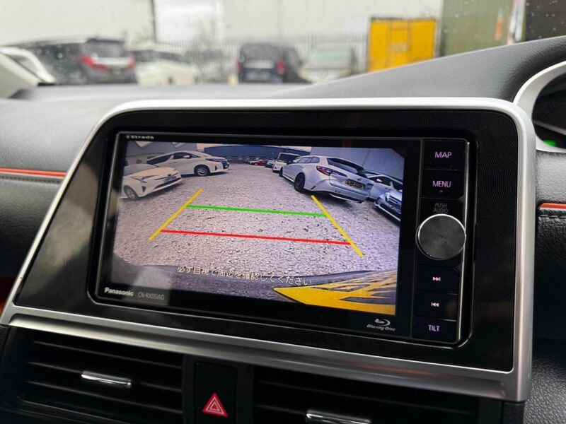 2020 Toyota Sienta Hybrid 1.5 – 7 Seater Hybrid MPV for Sale in Manchester | ULEZ Free | Automatic