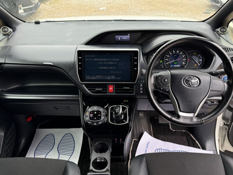 Toyota Noah Hybrid 1.8 WXB – 7 Seater Hybrid MPV for Sale in Manchester | WXB Grade | ULEZ Free