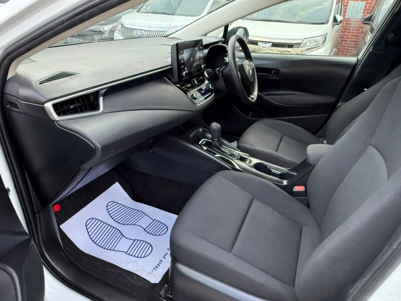 2022 Toyota Corolla Hybrid 2022 1.8 Hybrid for Sale in Manchester | ULEZ Compliant Automatic Family Car